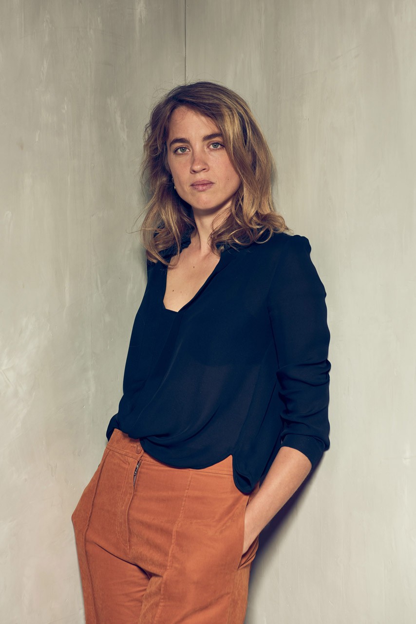 アデル・エネルインタビュー｜『燃ゆる女の肖像』