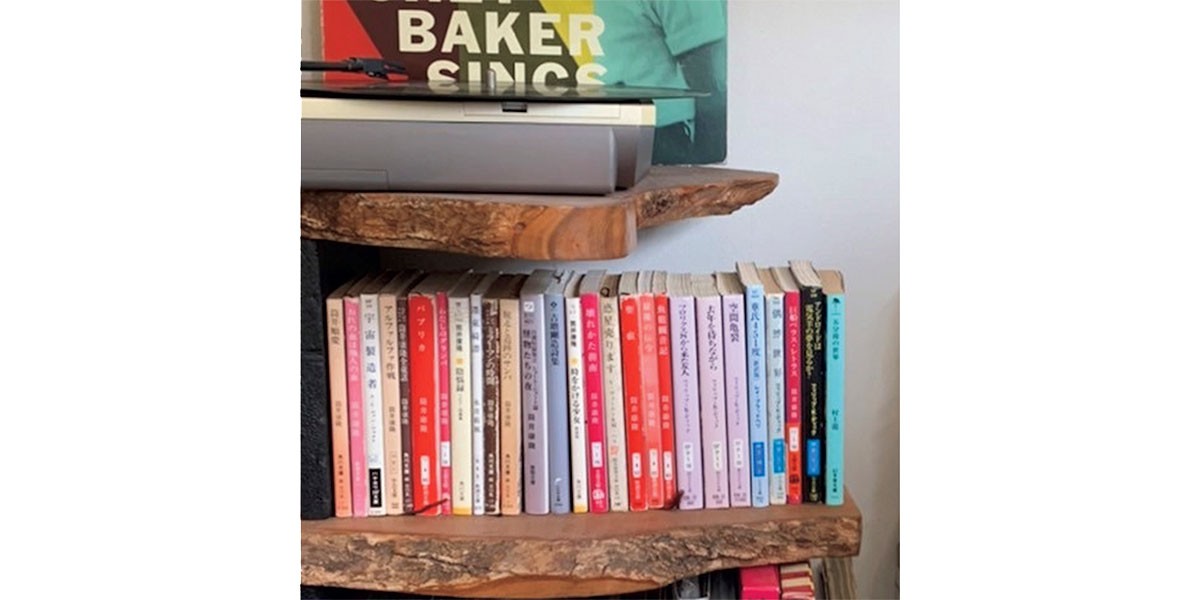 サクラ　マヤ　ミチキさん　本棚 - Slide:2