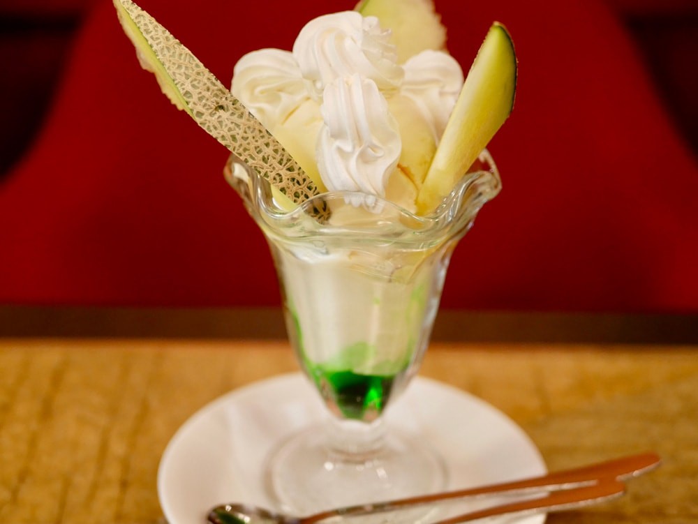 パフェ　有楽町「喫茶ローヤル」 - Slide:2