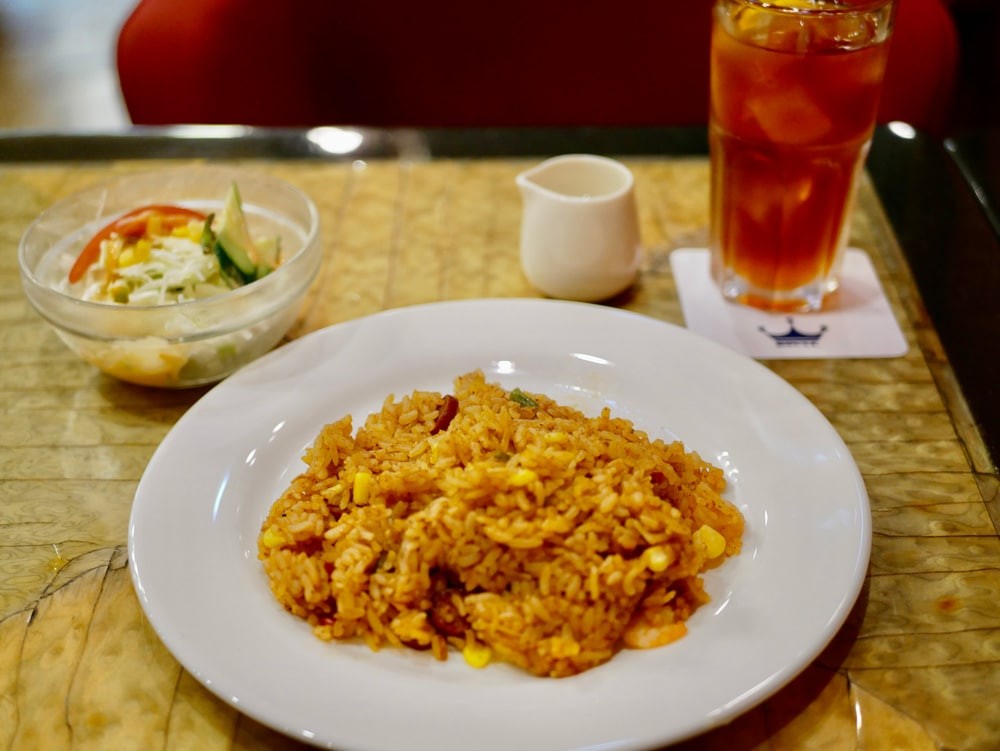 有楽町「喫茶ローヤル」 - Slide:1