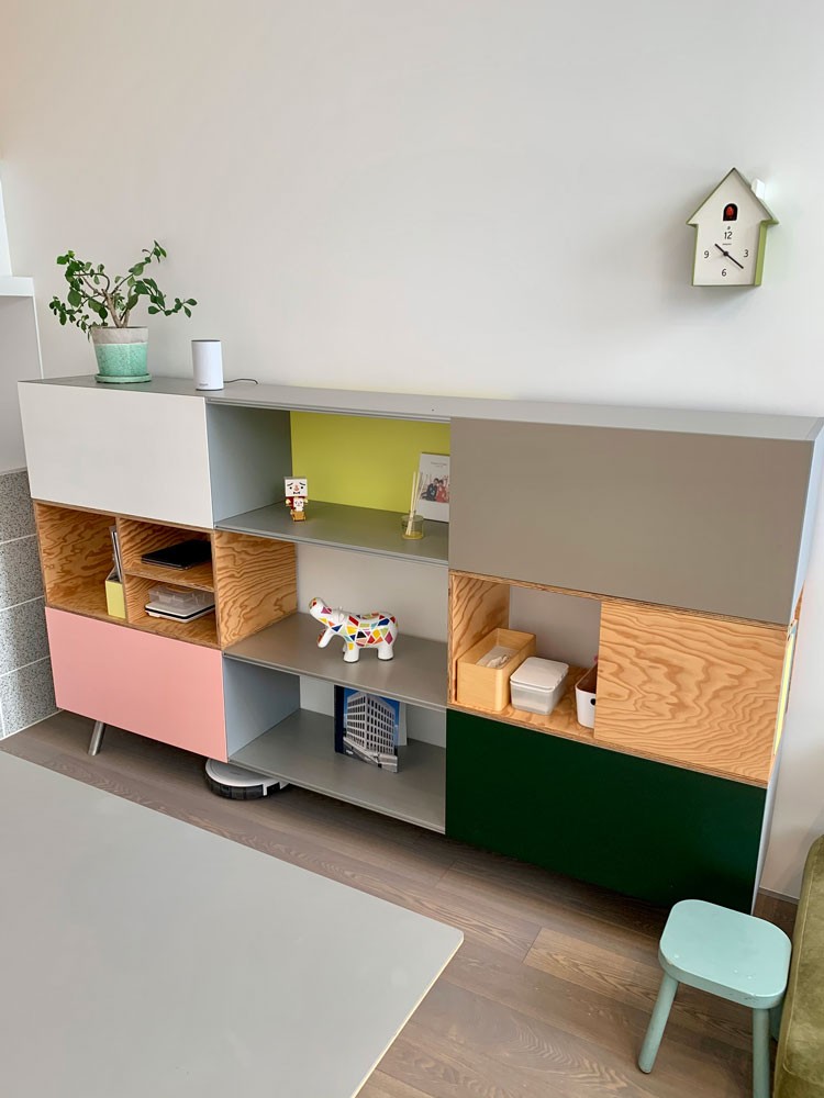 私と部屋 - Slide:2