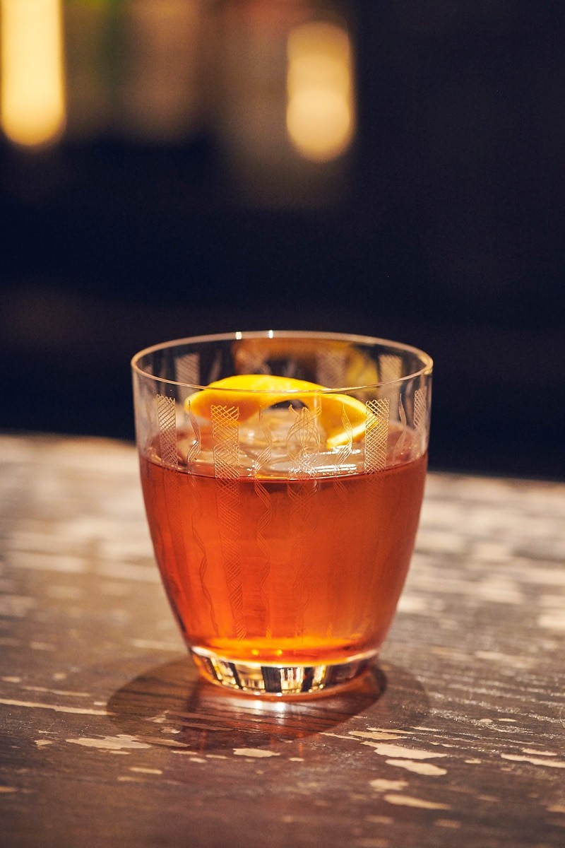 淑女のためのカクテルレッスン｜ネグローニ｜カクテル｜The SG Club