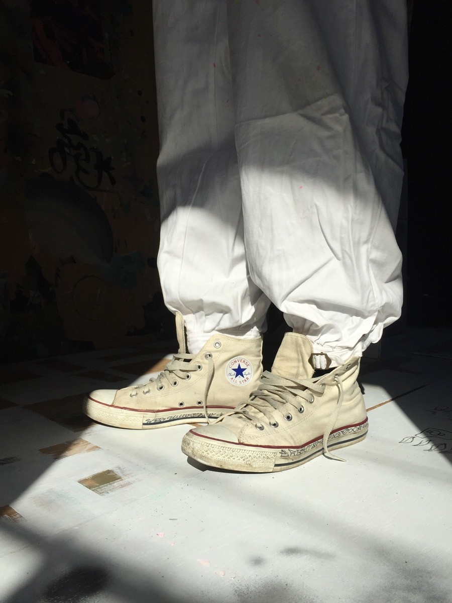 安野谷 昌穂さん｜Convers Hi｜スニーカー - Slide:3