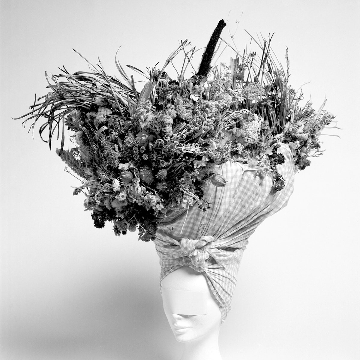 世界を舞台に活躍したヘア&amp;メイクアップアーティストの加茂克也が綴る作品集「KAMO HEAD」 - Slide:5