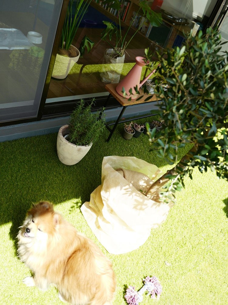 私と部屋 - Slide:8