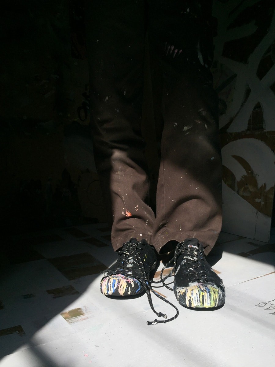 安野谷 昌穂さん｜Fronteer｜スニーカー - Slide:3