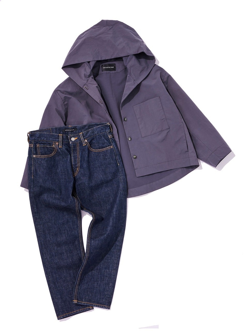 ミズイロインドのジャケットとパンツ