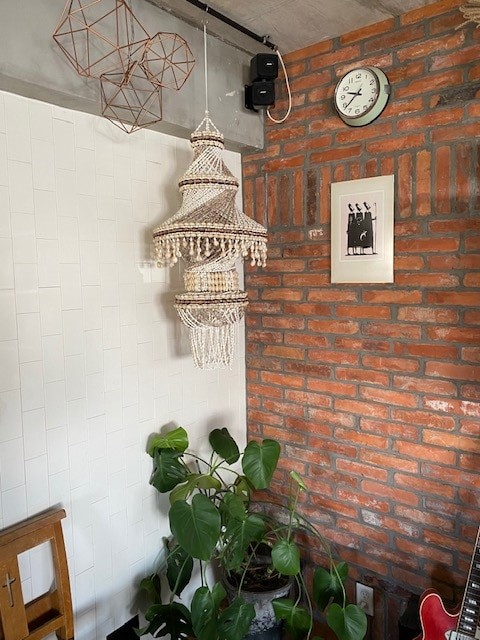 私と部屋 - Slide:2