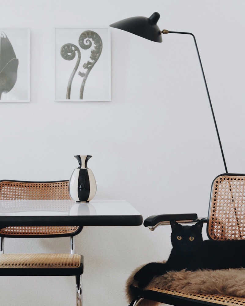 私と部屋 - Slide:2