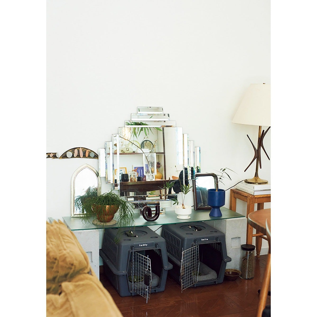 吉田怜香 部屋 - Slide:2