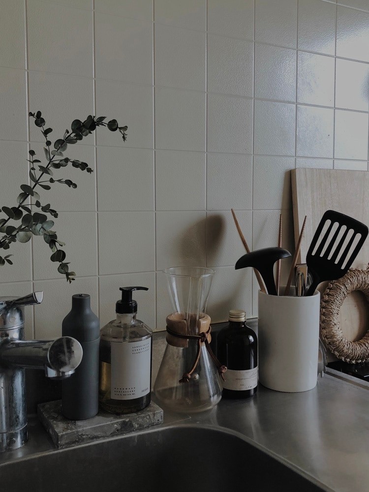 私と部屋 - Slide:8