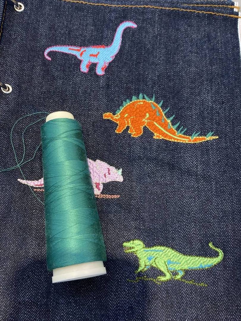 もう穿けない!と思っていた最愛デニム。リーバイス®でプロのジーンズリペアを体験 – スタイリスト谷崎彩の超私的ファッション愛 #19 - Slide:2