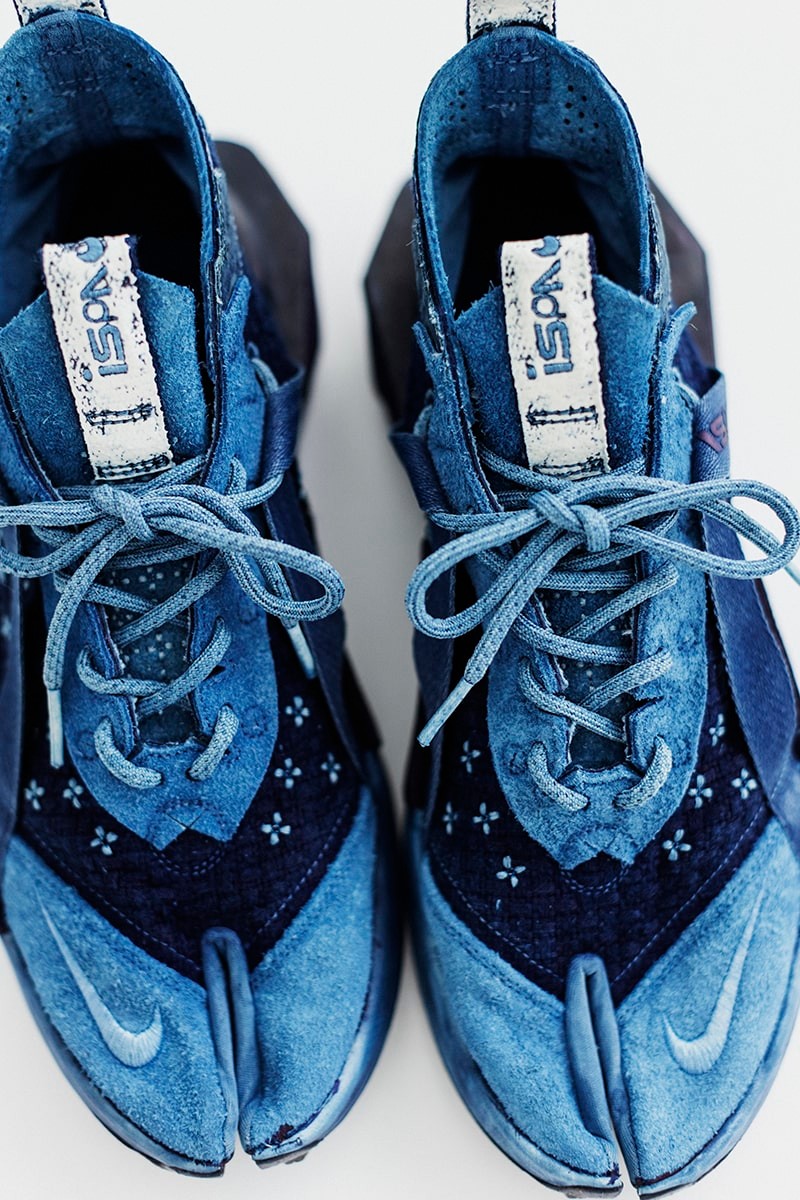 NIKE, ISPA - Slide:1