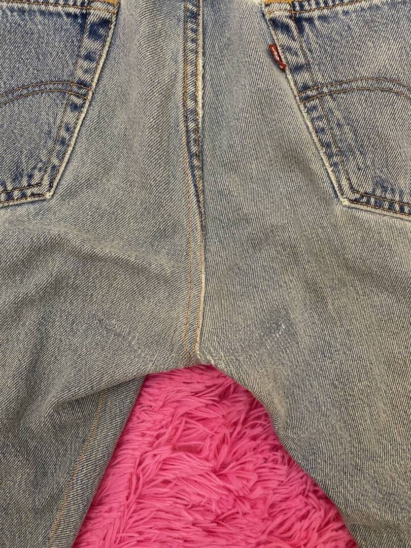 もう穿けない!と思っていた最愛デニム。リーバイス®でプロのジーンズリペアを体験 – スタイリスト谷崎彩の超私的ファッション愛 #19 - Slide:11