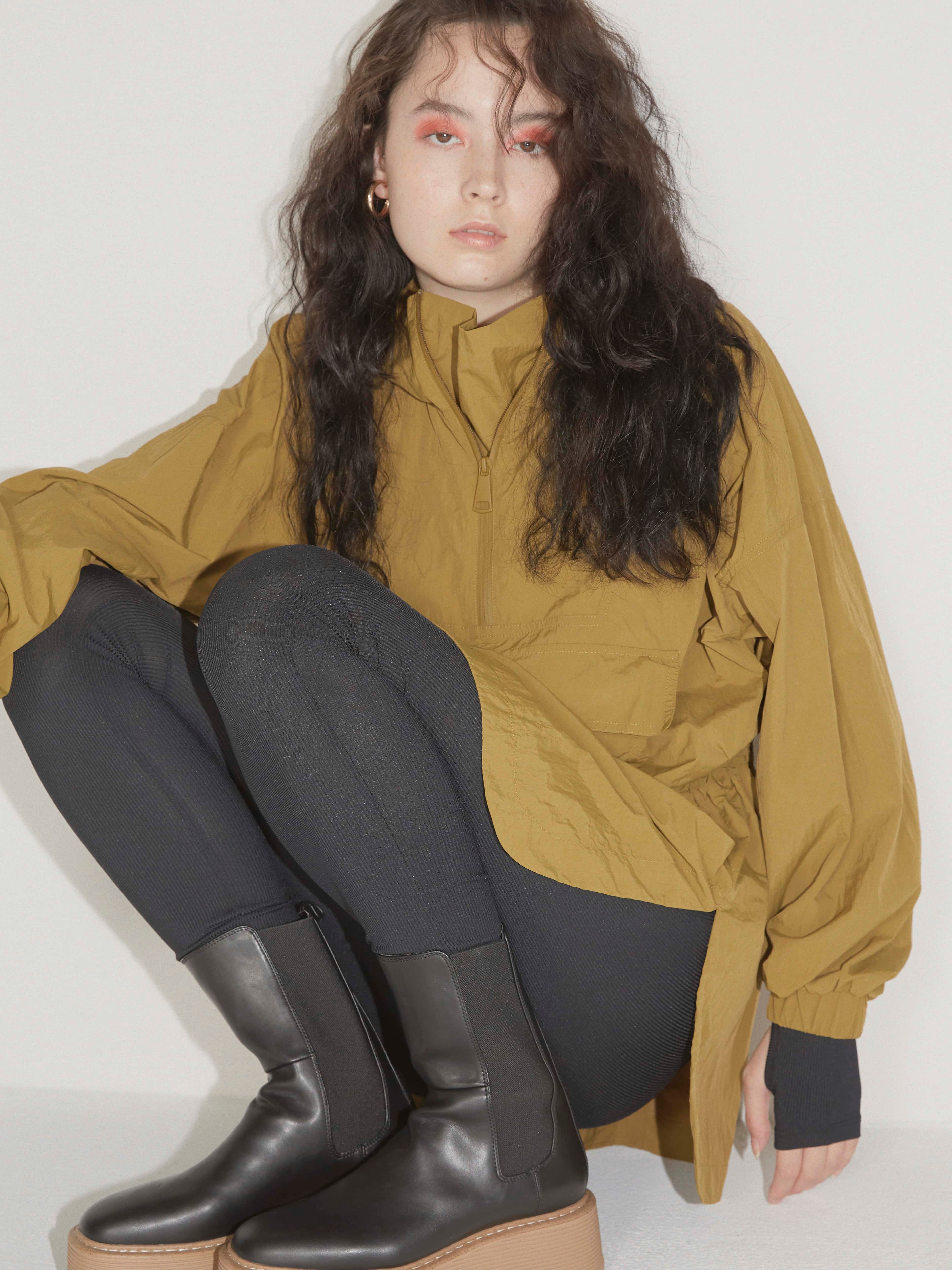 秋のおしゃれはシックにアクティブに！〈H＆M〉のサステナブルなコレクションに注目 - Slide:3