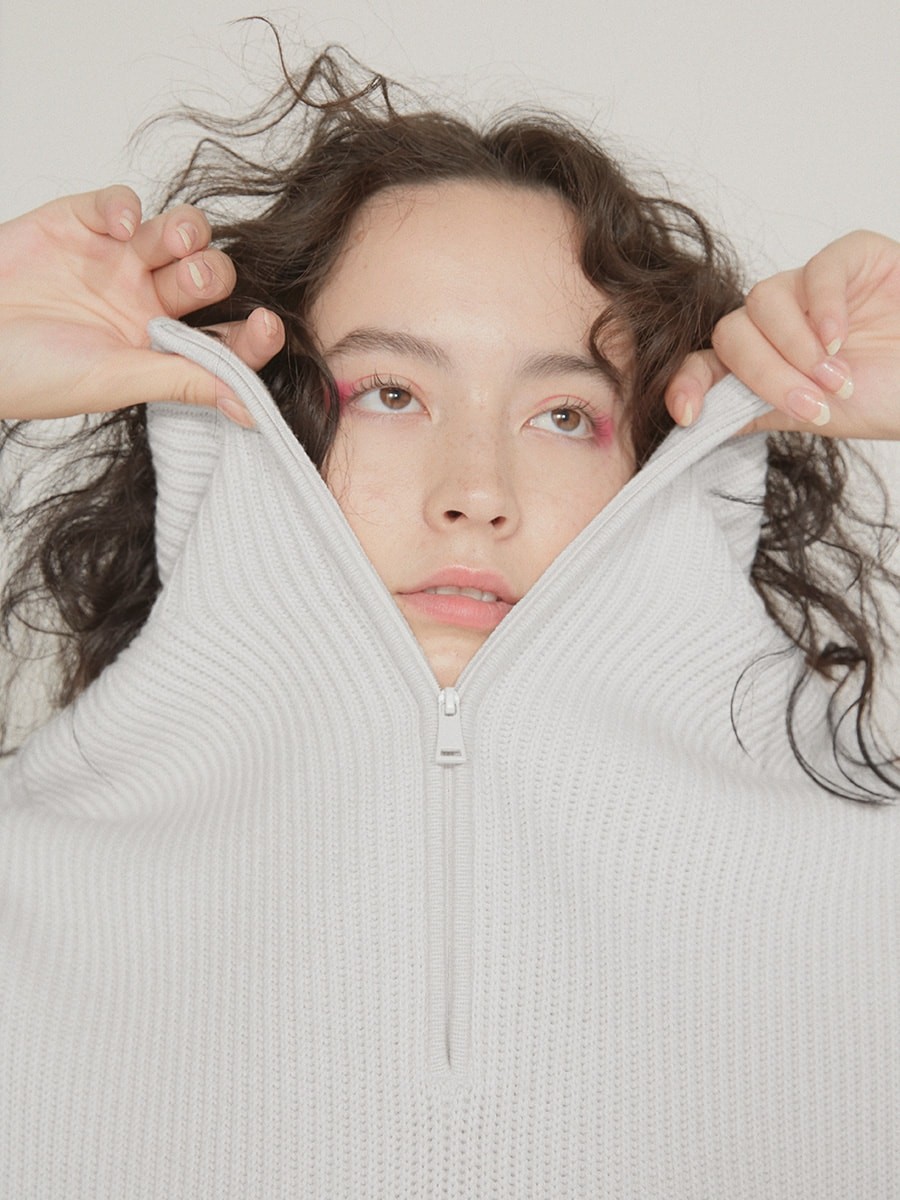 秋のおしゃれはシックにアクティブに！〈H＆M〉のサステナブルなコレクションに注目 - Slide:1