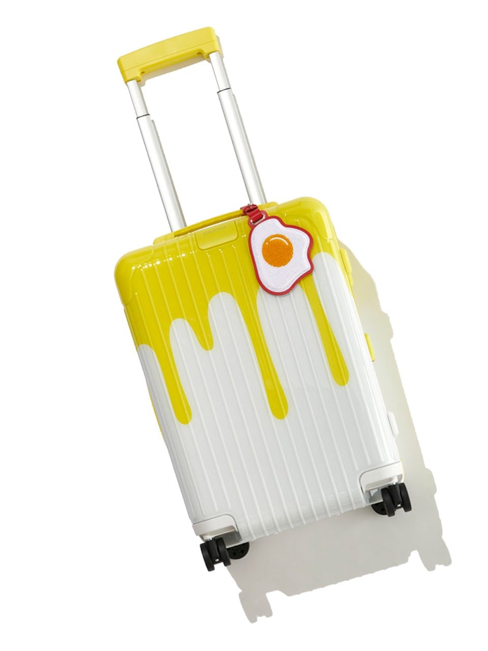 リモワのスーツケース