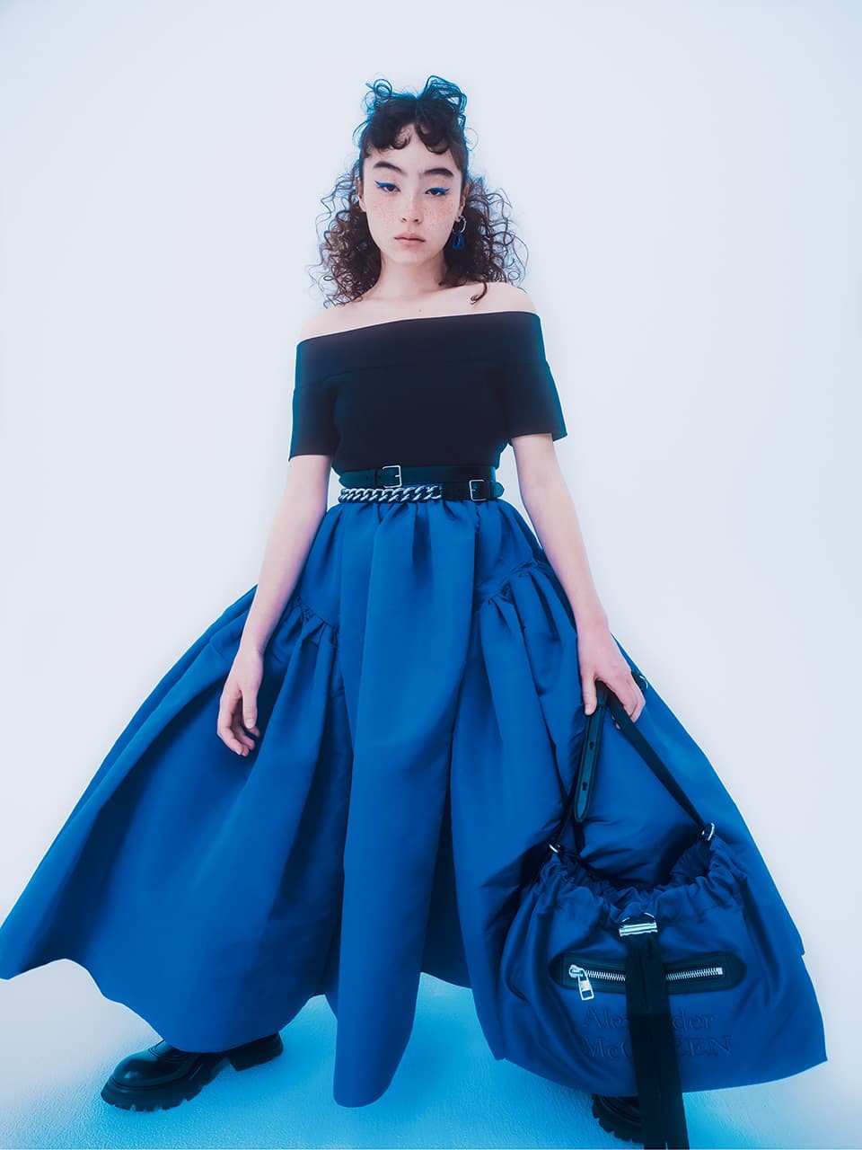 モトーラ世理奈