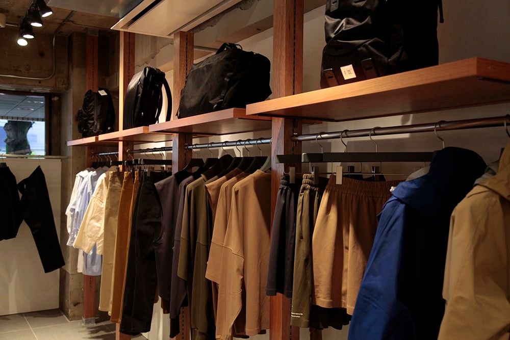 F/CE. Flagship Store Tokyo　代官山 - Slide:6