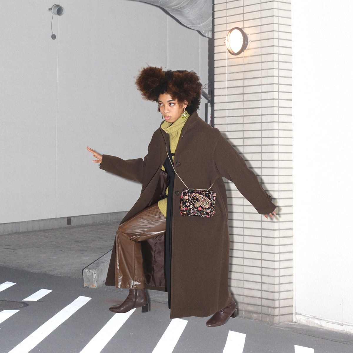 レイビームス - Slide:2