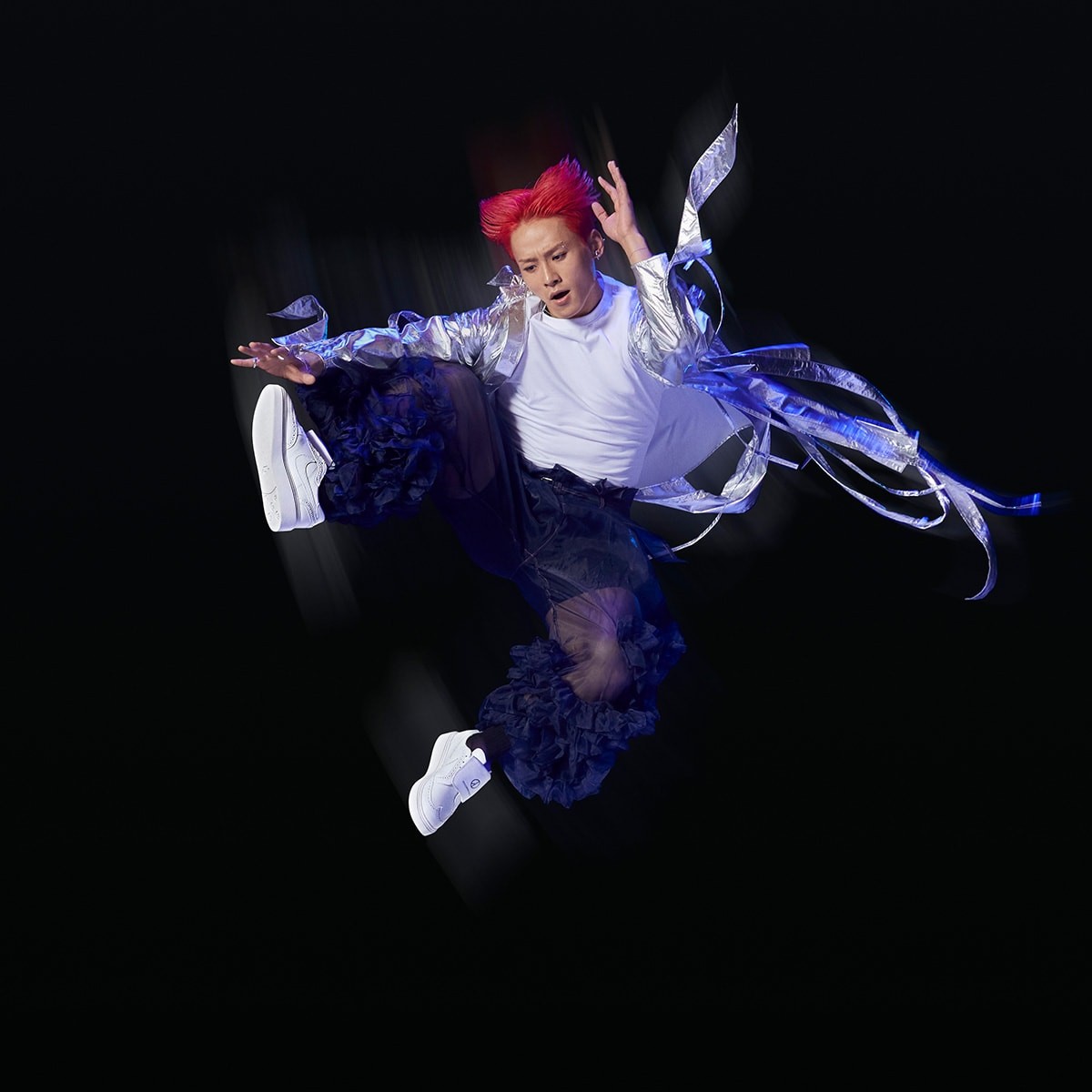 Nike, G-DRAGON - Slide:1