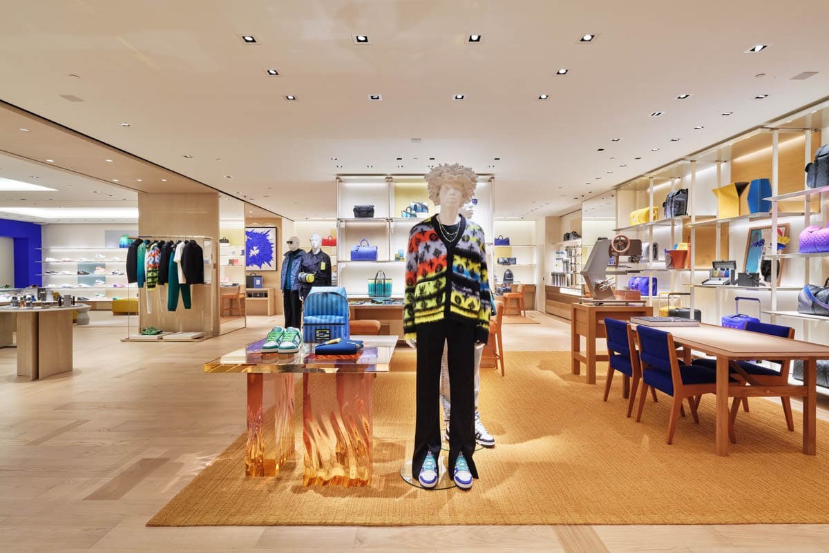 歴史と美学を凝縮した〈ルイ・ヴィトン〉神戸店がオープン | 【GINZA 