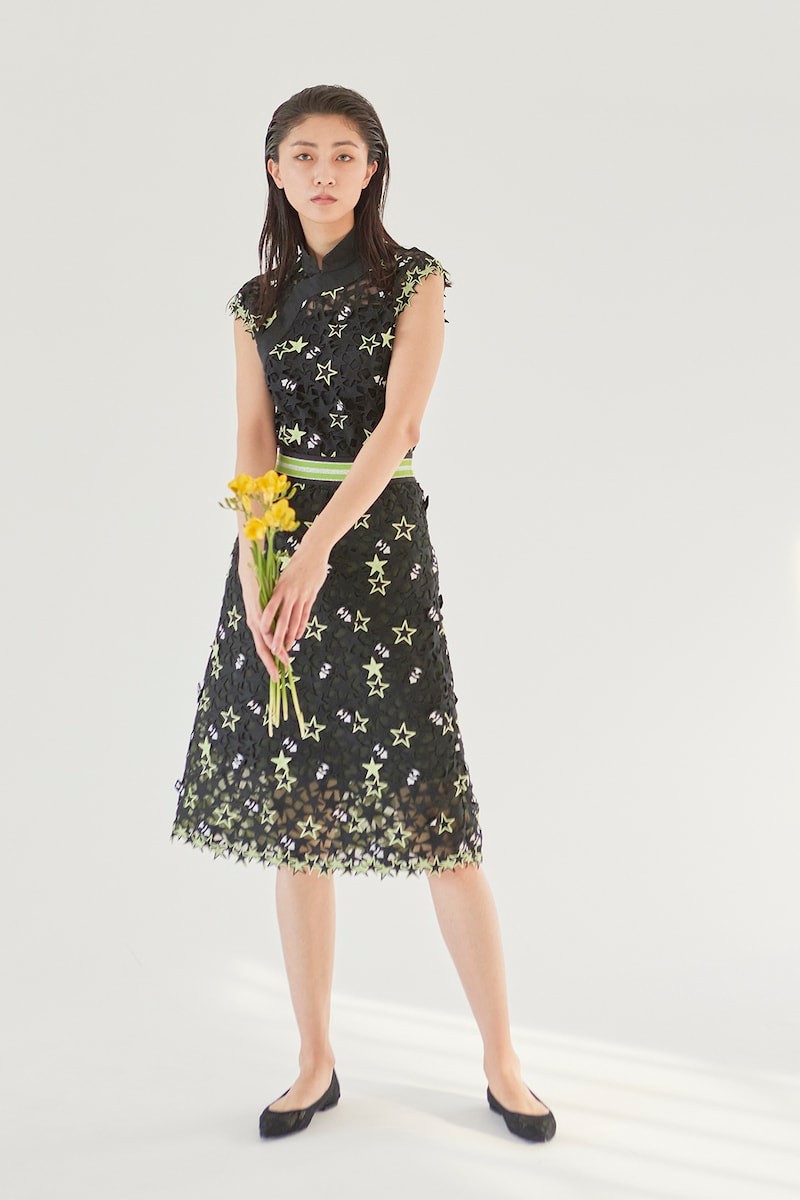 ヴィヴィアンタム 2022春コレクション 熊井友梨奈 - Slide:2