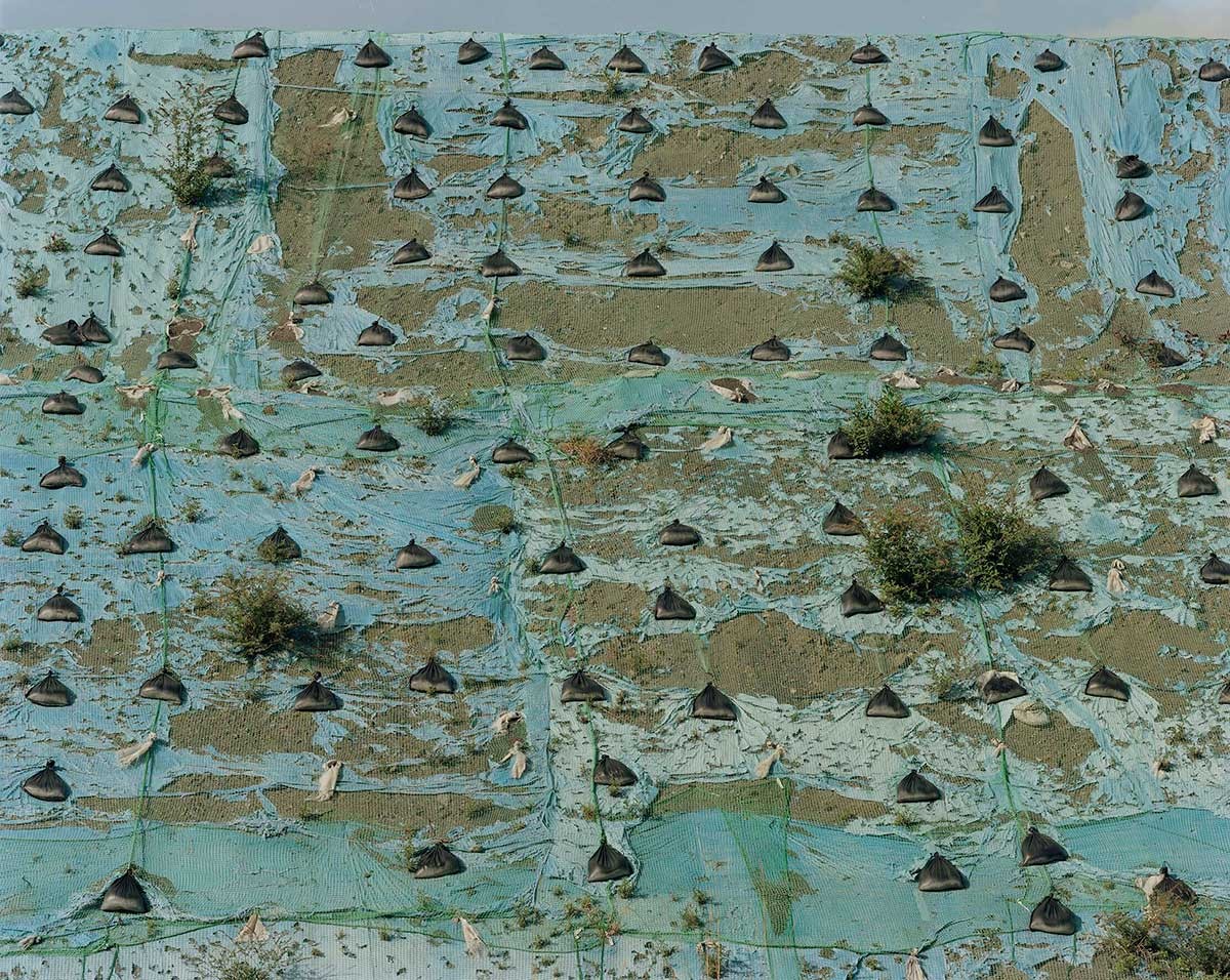 独自の世界観を開拓してきた現代の写真家『写真と絵画—セザンヌより 柴田敏雄と鈴木理策』|G’s ART REVIEW - Slide:5