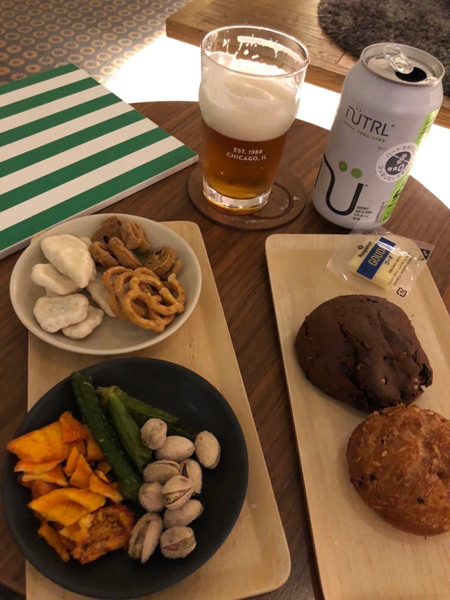 脇嶋のに花 チャーミング・バスターズ・クラブ - Slide:1