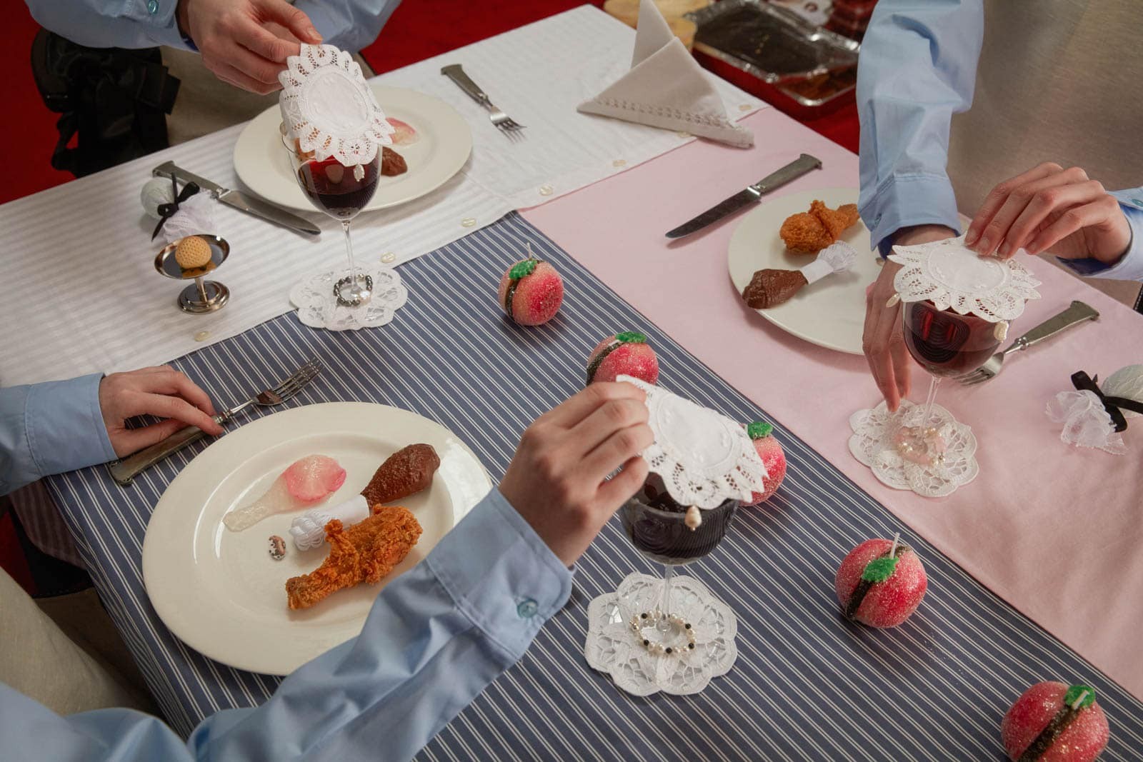 ワイングラスはパール帽子でおめかしを。NY発のテーブルウェアブランド〈Gohar World〉が気になる 【みんなのニュース】 - Slide:3