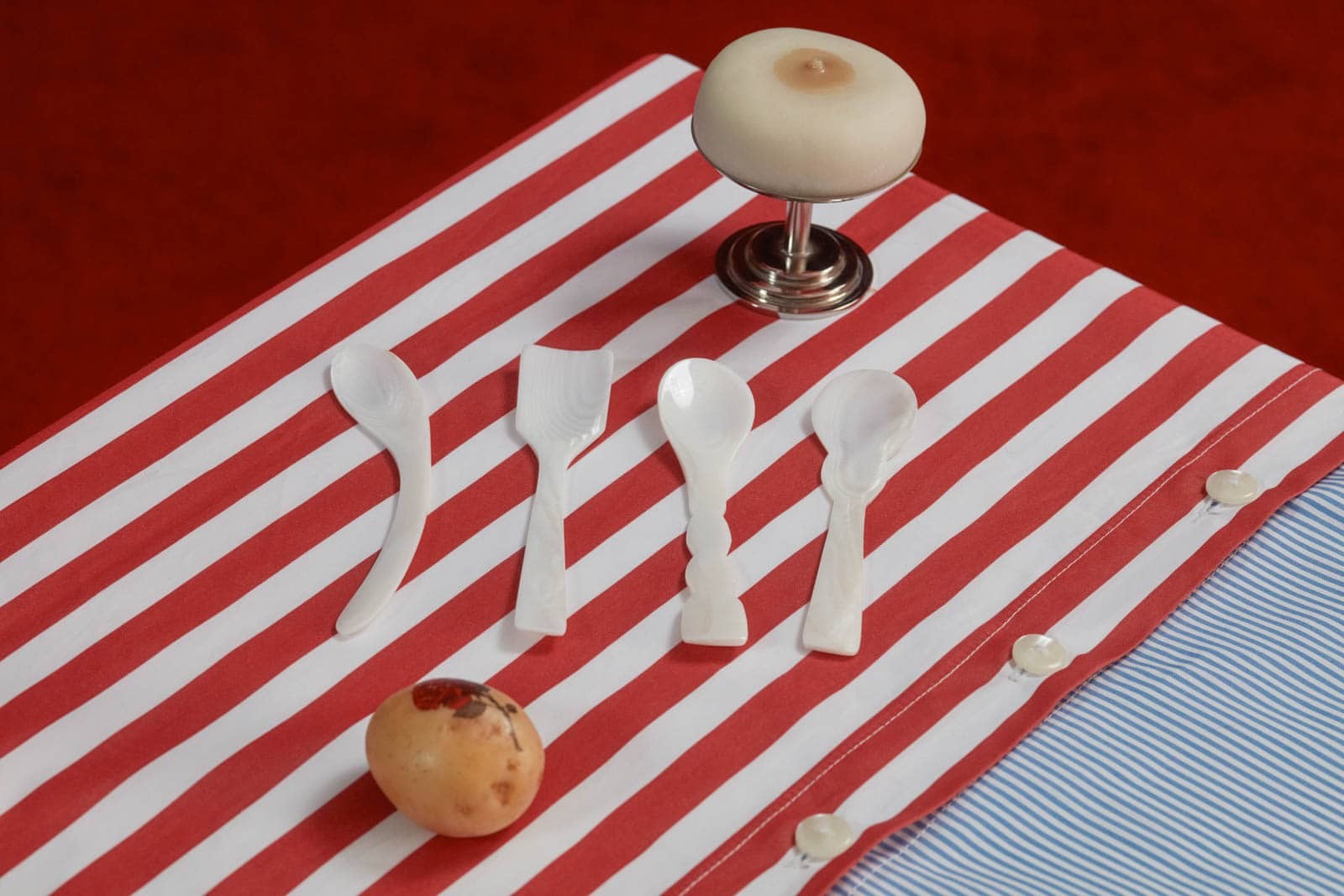 ワイングラスはパール帽子でおめかしを。NY発のテーブルウェアブランド〈Gohar World〉が気になる 【みんなのニュース】 - Slide:6