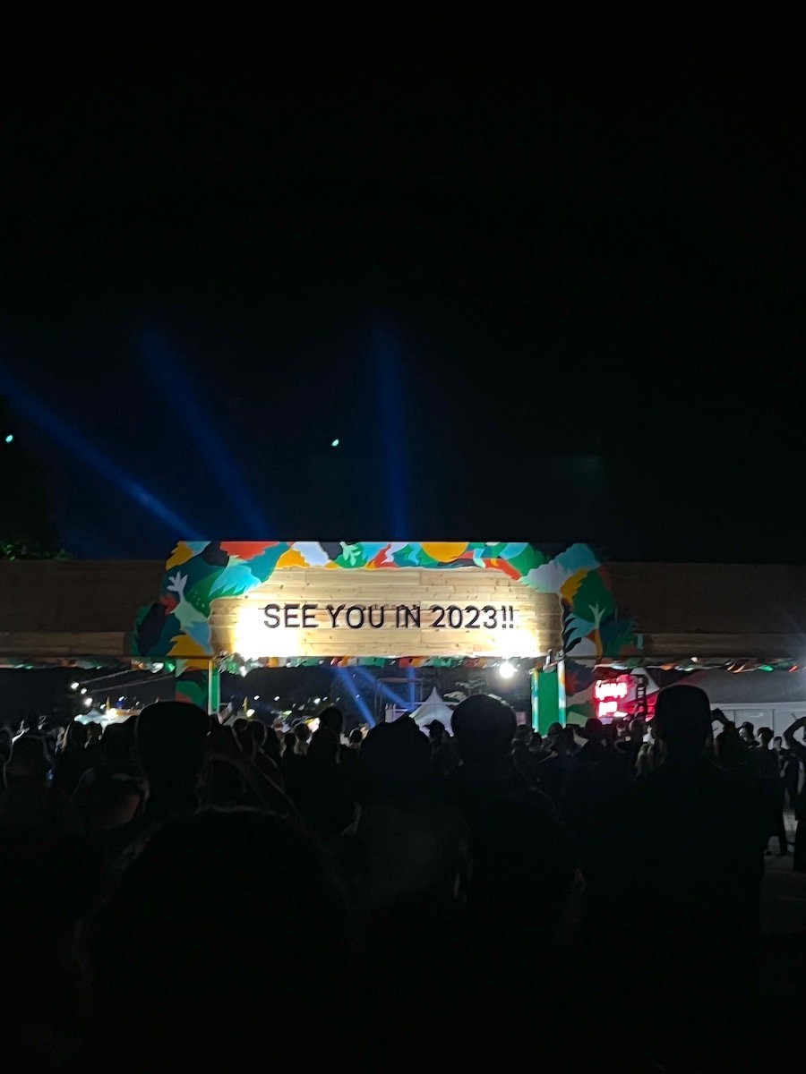 フジロック・フェスティバルでスタイルハント！ vol.4 ヘルシー肌見せ＆レトロ三つ編み復活か - Slide:3