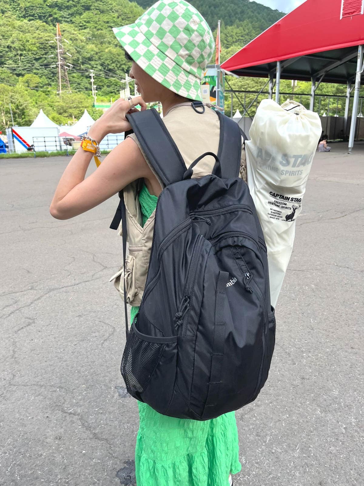 フジロック・フェスティバルでスタイルハント！vol.1 メッシュ素材＆ベストが新定番に？ - Slide:4