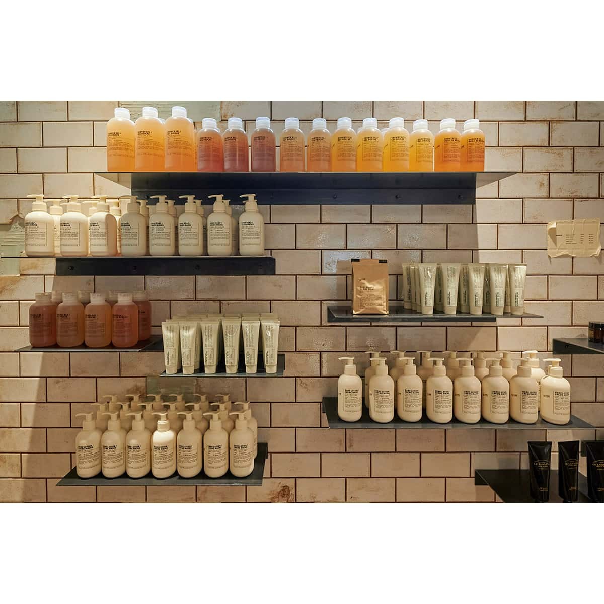 「ル ラボ 二子玉川」で世界中の香りを体験!フレグランスマニアの探訪記 - Slide:4