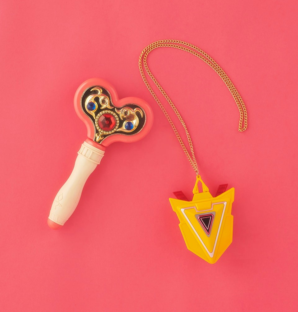 『セーラームーン』や『魔法使いサリー』。魔女っこアニメの”変身グッズ”にいつだって心がときめく 80〜90’s編 - Slide:4