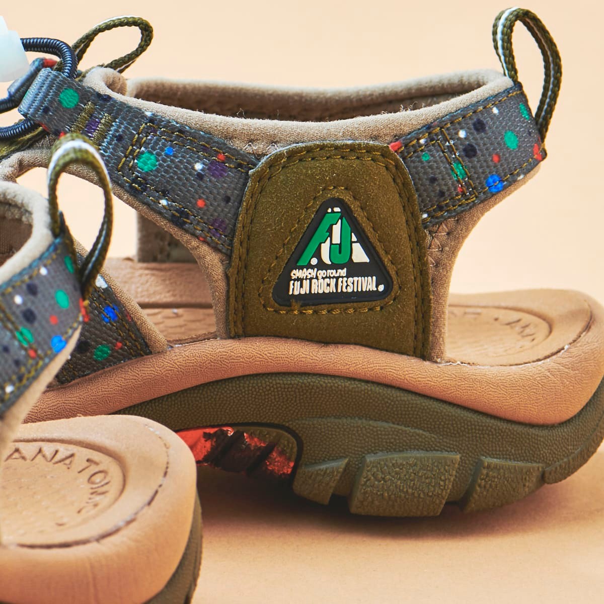 秋フェスとキャンプには〈KEEN〉がなくちゃ!フリー&イージーに過ごせる5足 - Slide:2