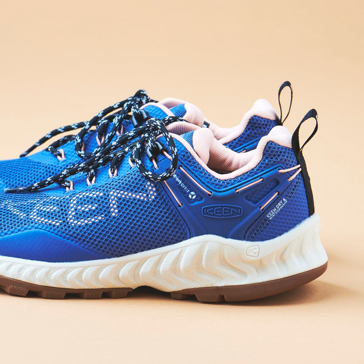 秋フェスとキャンプには〈KEEN〉がなくちゃ!フリー&イージーに過ごせる5足 - Slide:2