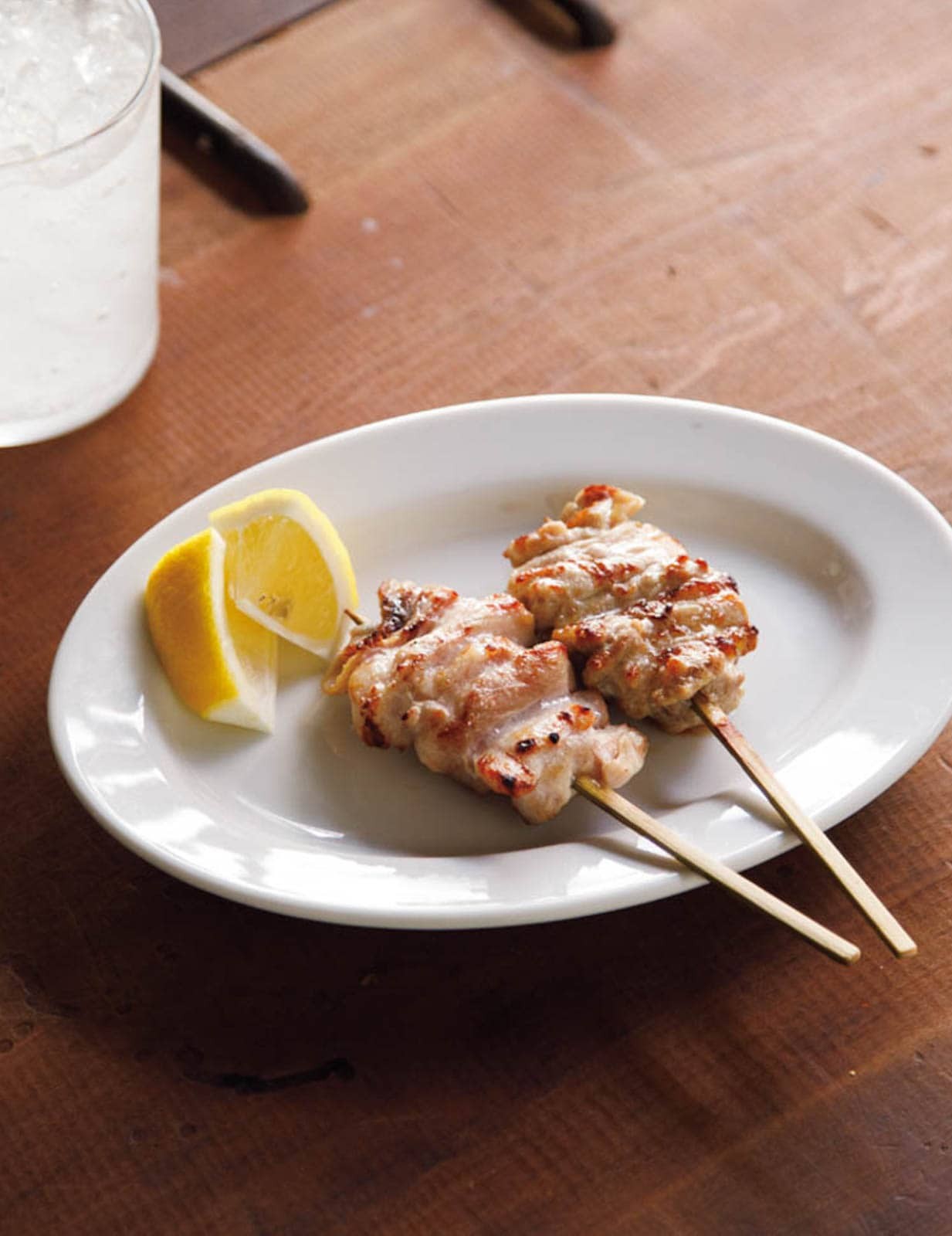 鶏の旨味を飲み干すまろやかなヌードル【白金:鳥さわ ジグボーンクラブ】 - Slide:2