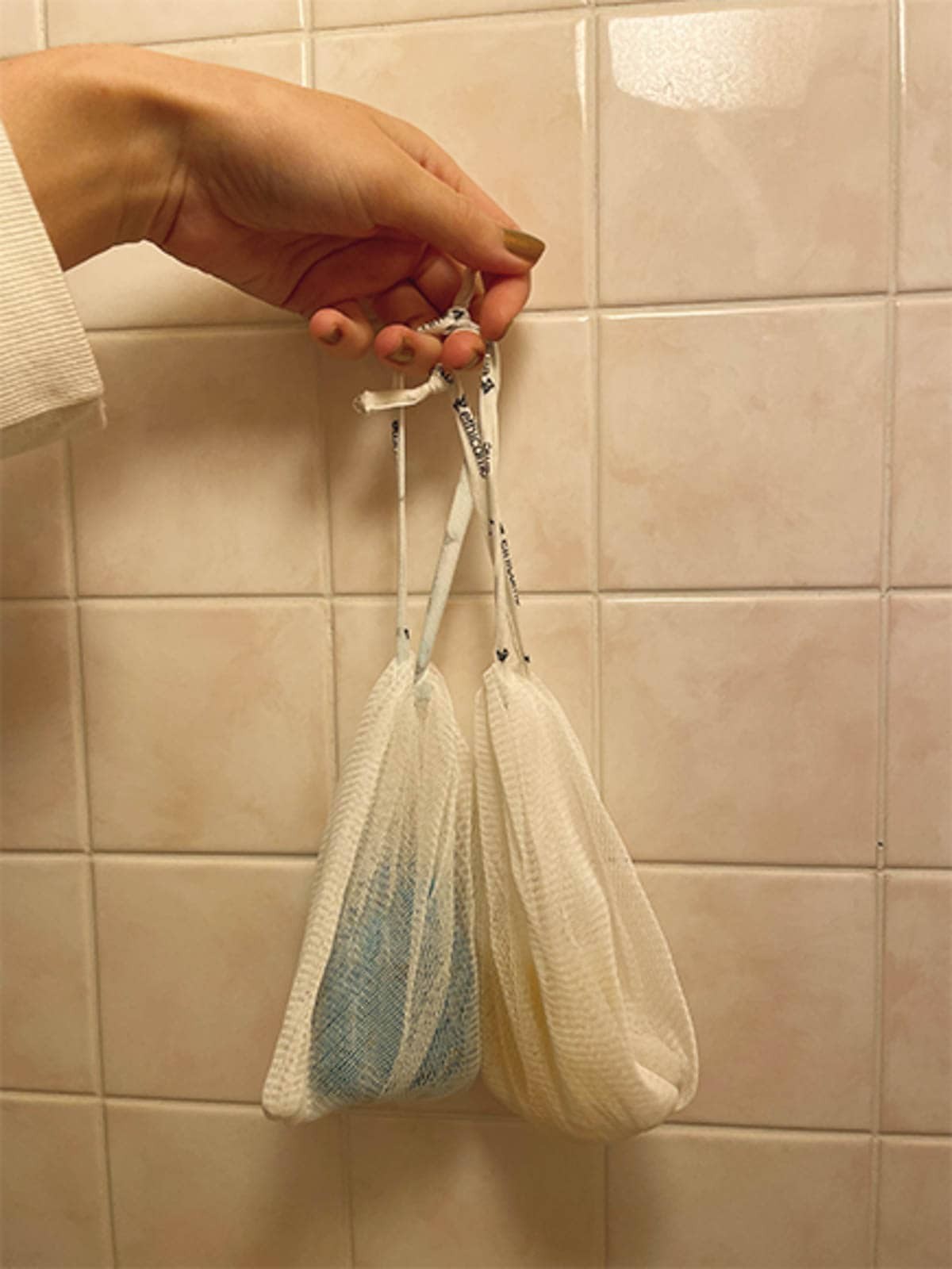 “ウチの子”の愛用品 vol.3 エモン美由貴&エモン久瑠美×マイロ - Slide:1