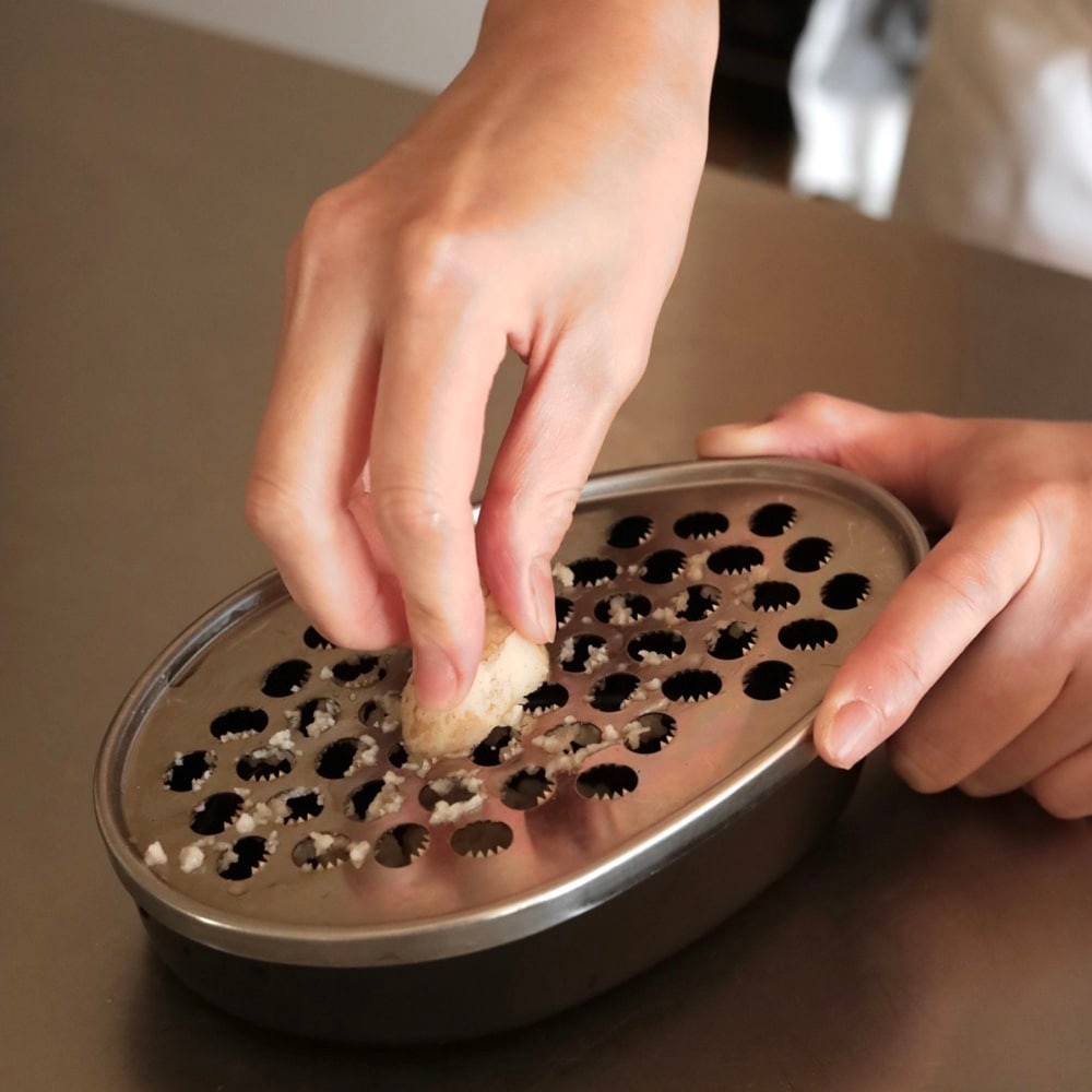 となりの5分メシ vol.88 蓮根サルシッチャのクロスティーニ - Slide:1