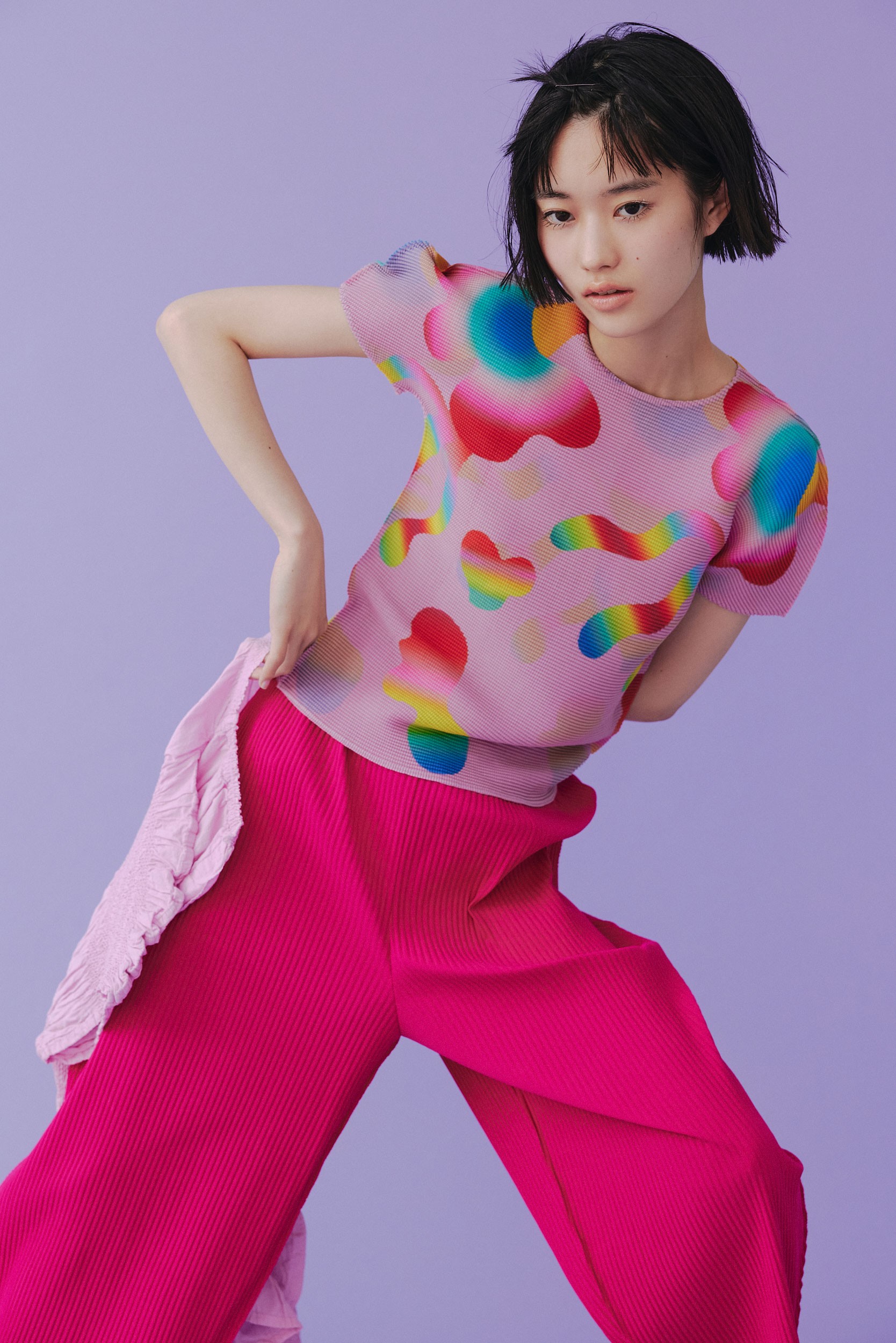 me ISSEY MIYAKE〉今月のあなたを彩るストレッチプリーツは？vol.02 