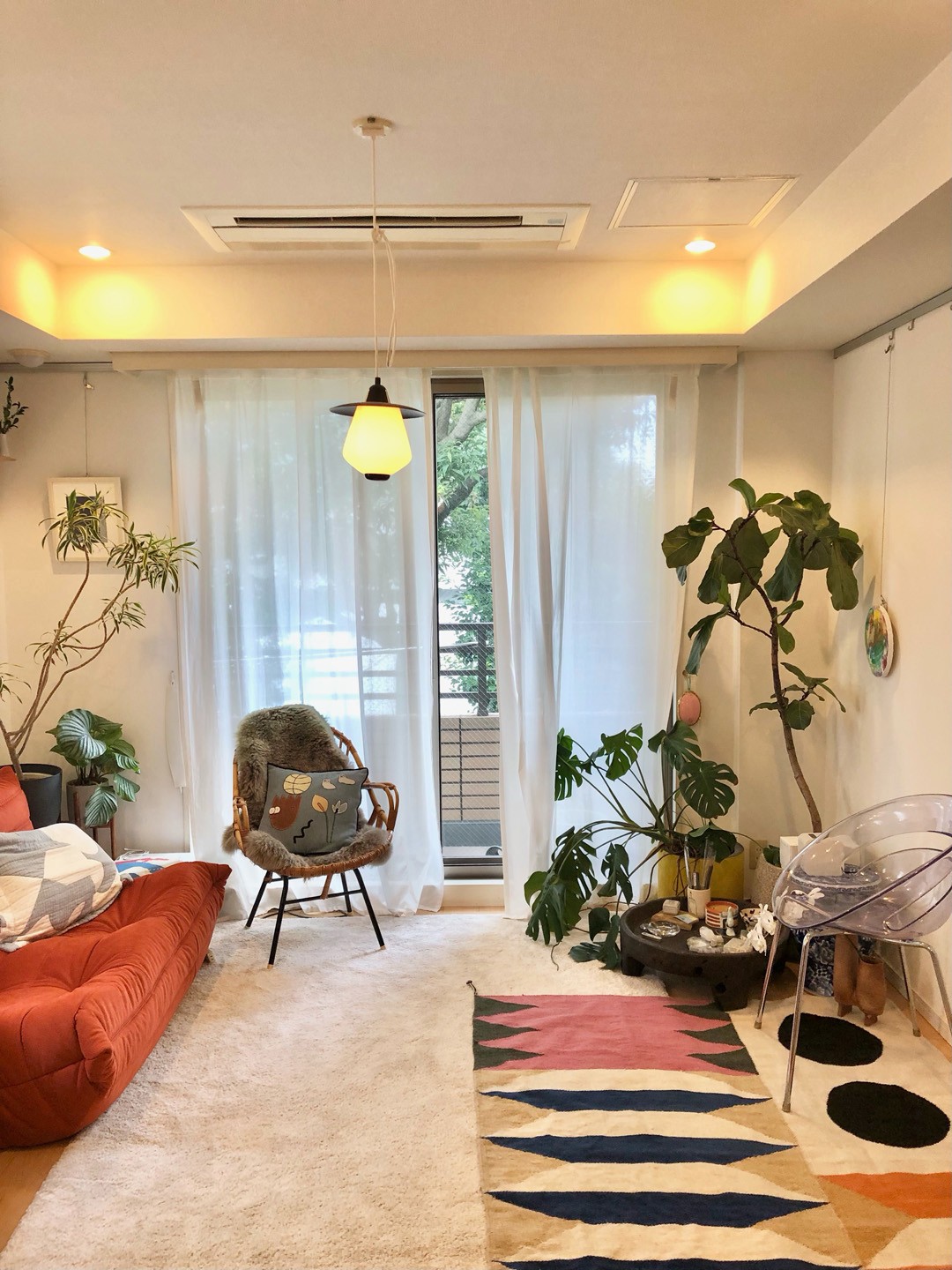 私と部屋 vol.118 好きな物を好きなだけ！ - Slide:1