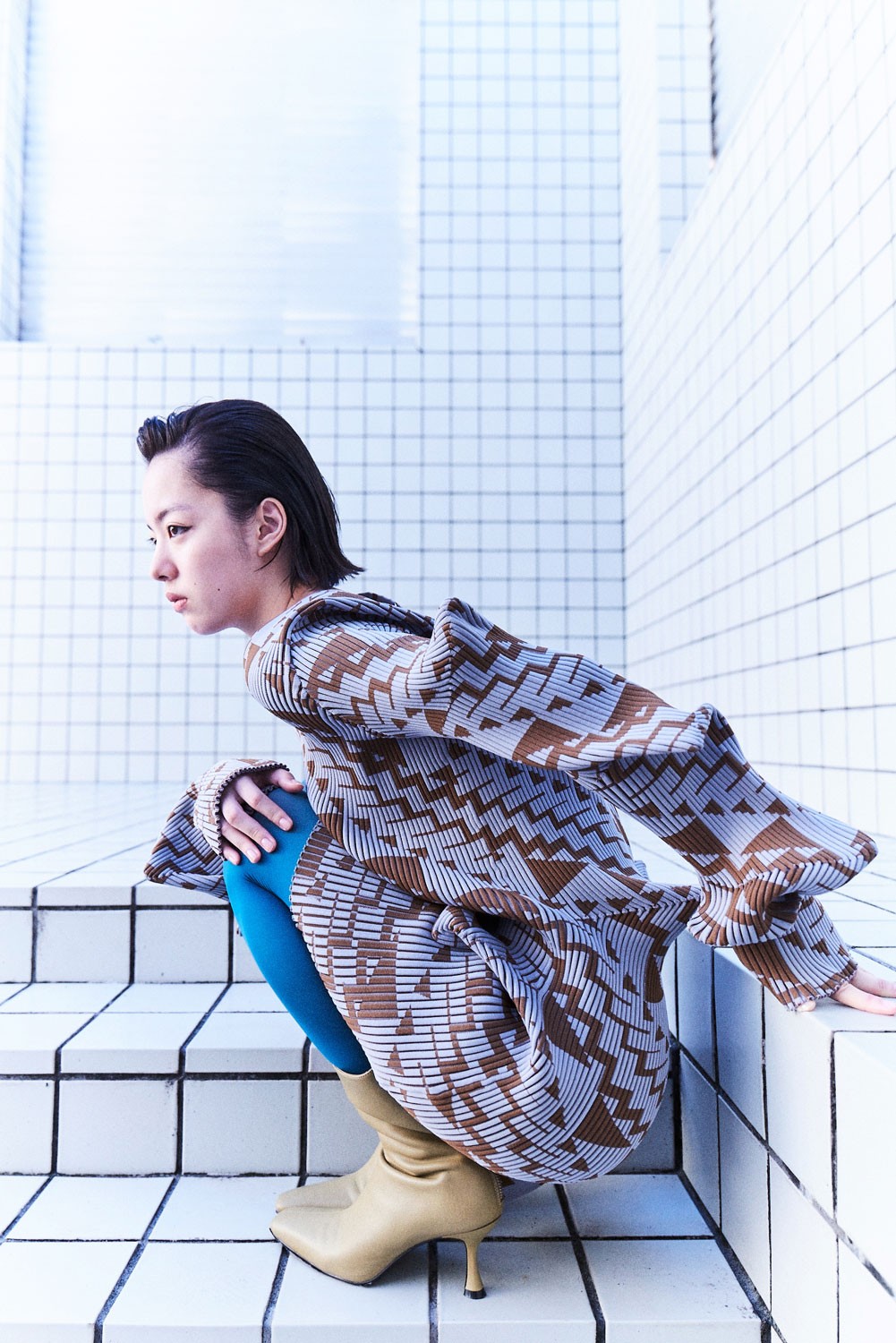 〈JNBY〉クールにドラマチックに秋の最旬LOOK - Slide:1