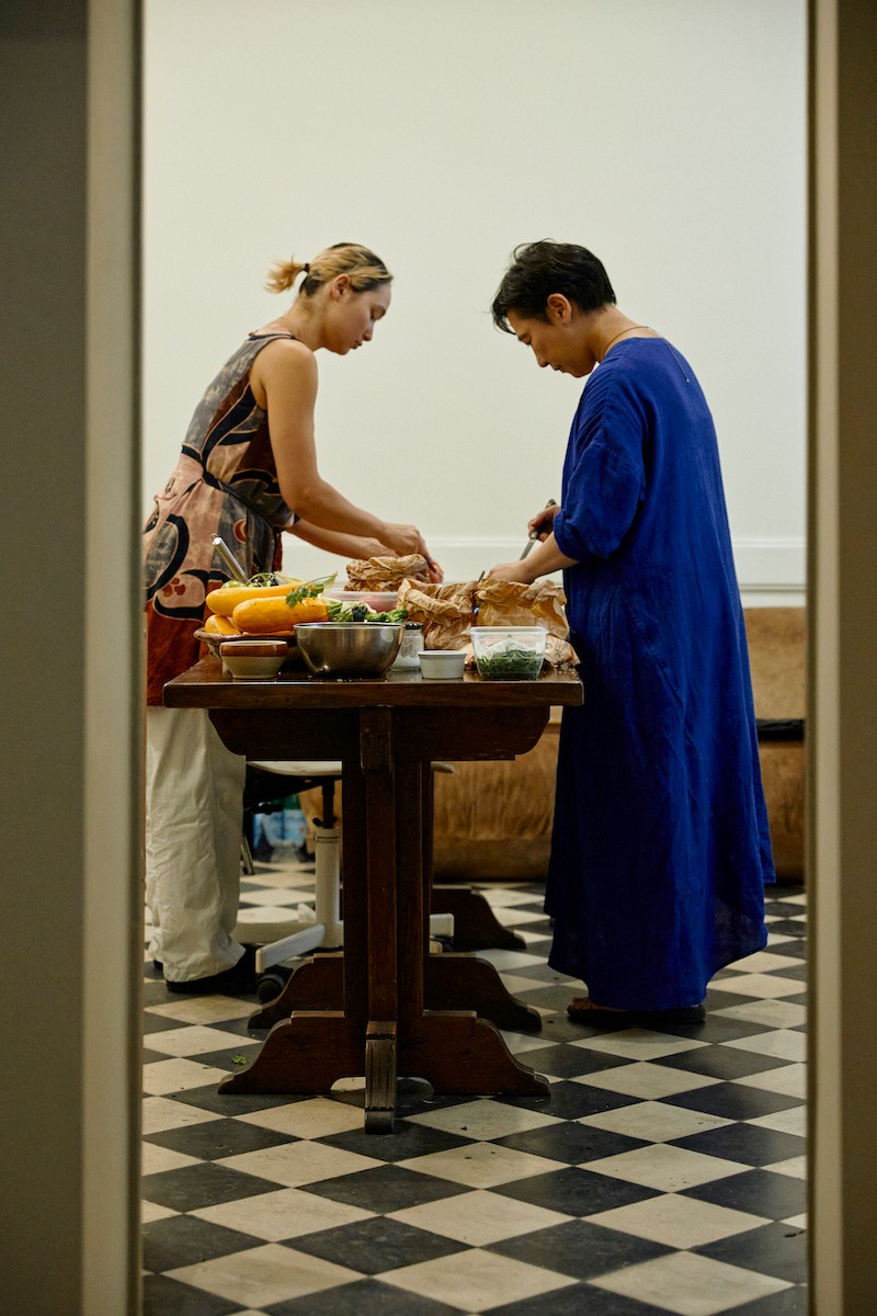 VAGUE FOOD CLUB1 - Slide:1