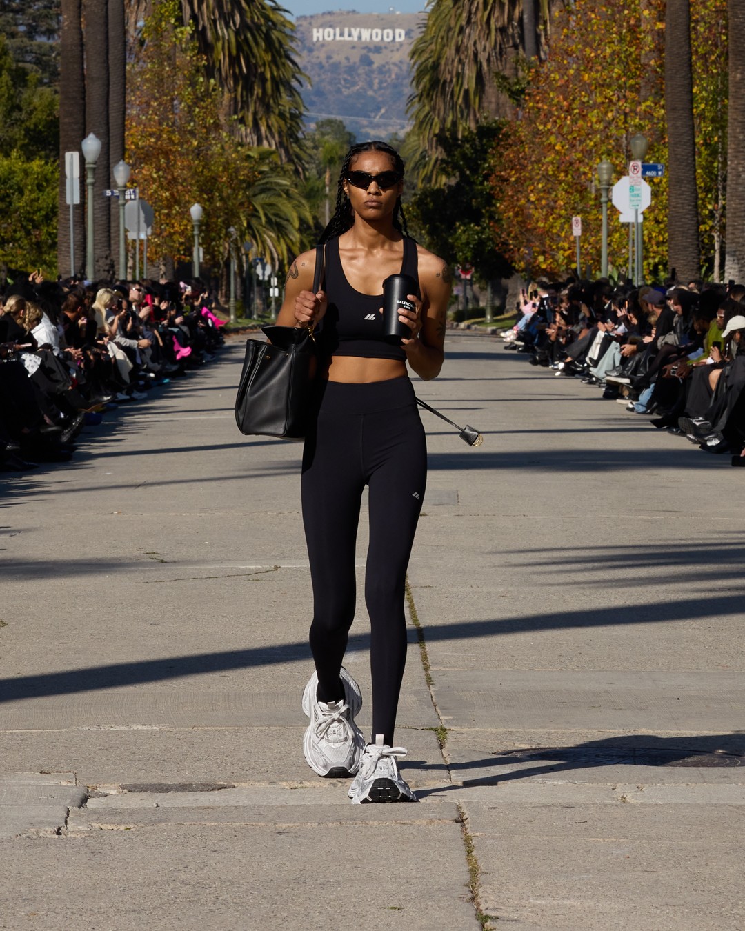 バレンシアガ - Slide:2