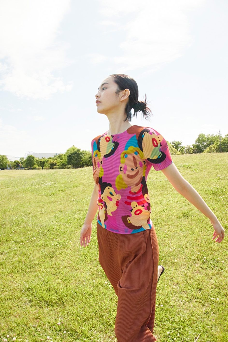 楽しい柄をまとって元気に - Slide:1