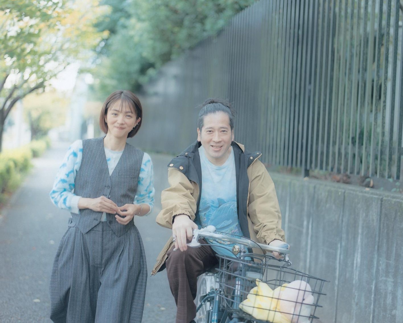 満島ひかり×又吉直樹 　珠玉の回文小説集『軽いノリノリのイルカ』について語る