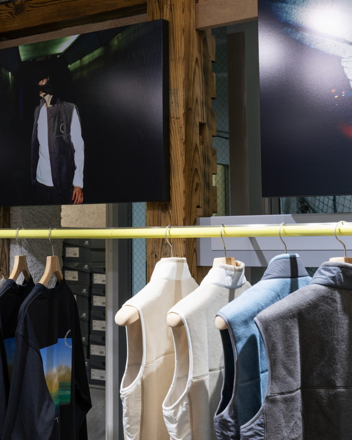 〈東京デザインスタジオ ニューバランス〉が写真家ウィン・シャの作品をフィーチャー - Slide:5