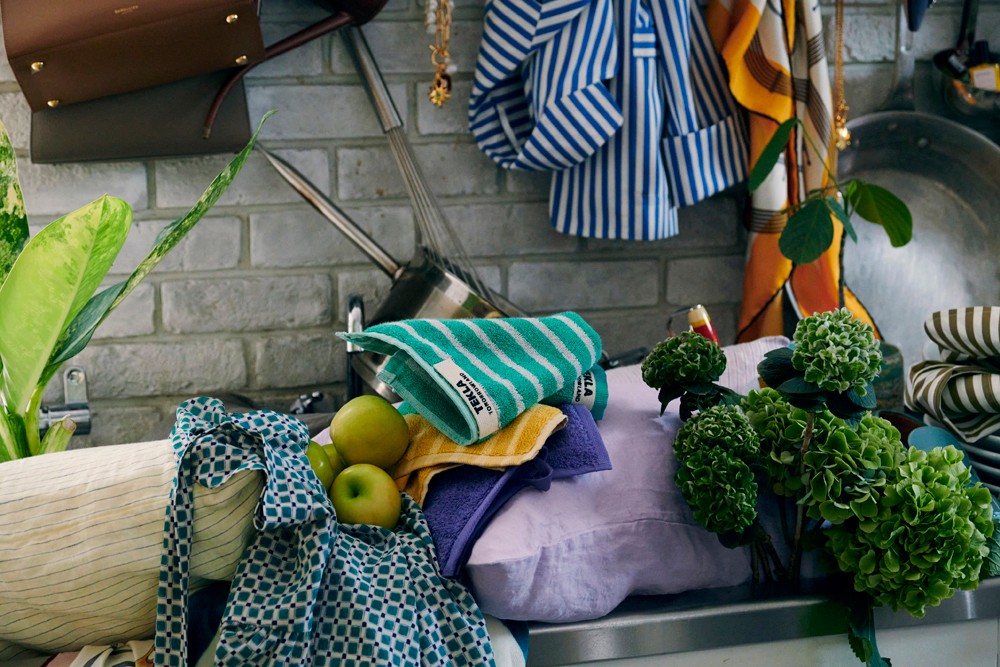 トゥモローランド　TOMORROWLAND HOME LIMITED STORE - Slide:2