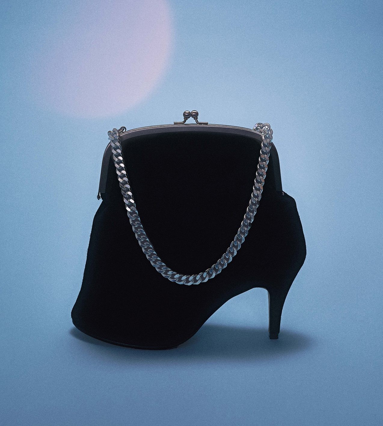 意外なアイテムに七変化!?見覚えのある"アレ"　バッグ - Slide:3